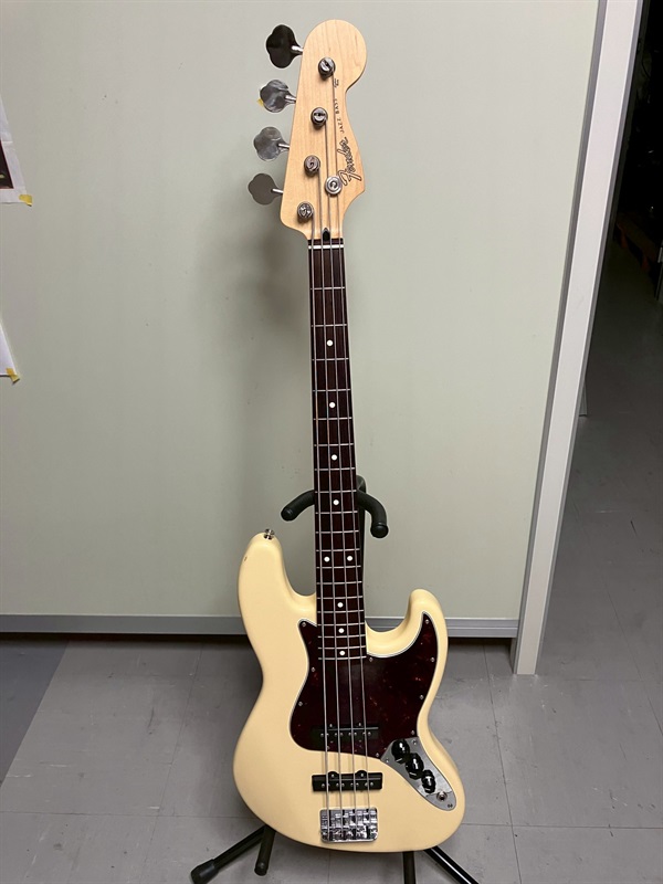 Fender Made in Japan Junior Collection Jazz Bass VWHの画像